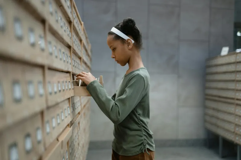 The Weekend-Long Research Project vs. The Four-Minute Google Scholar: How Students Lost the Art of Deep Digging