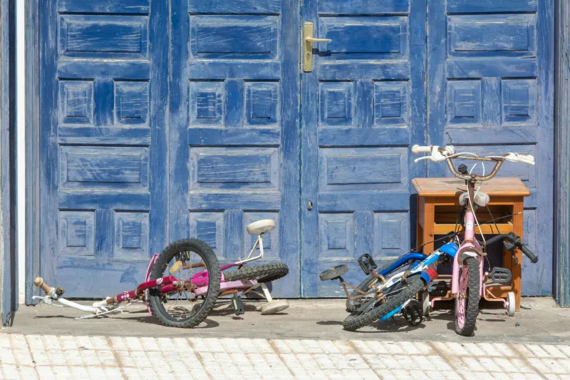 The 6 AM Bicycle Brigade: When American Kids Ruled Their Own Neighborhoods