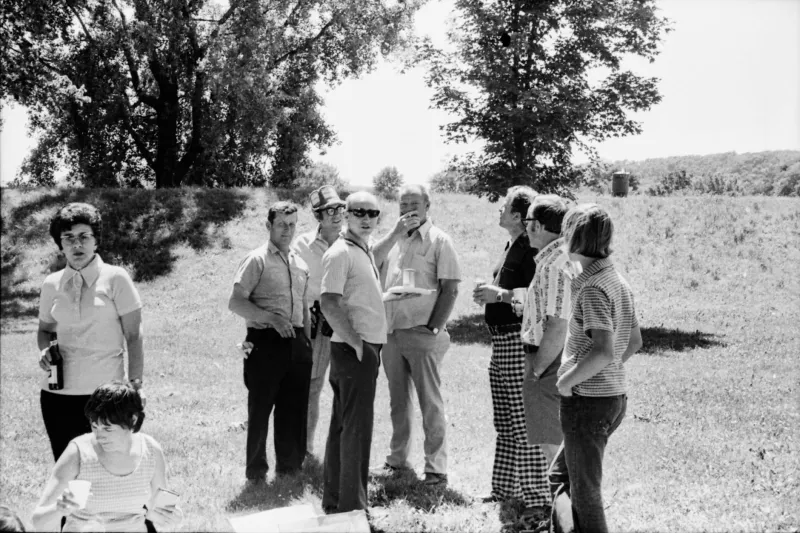 The Day the Whole Street Showed Up: When Americans Actually Knew Their Neighbors